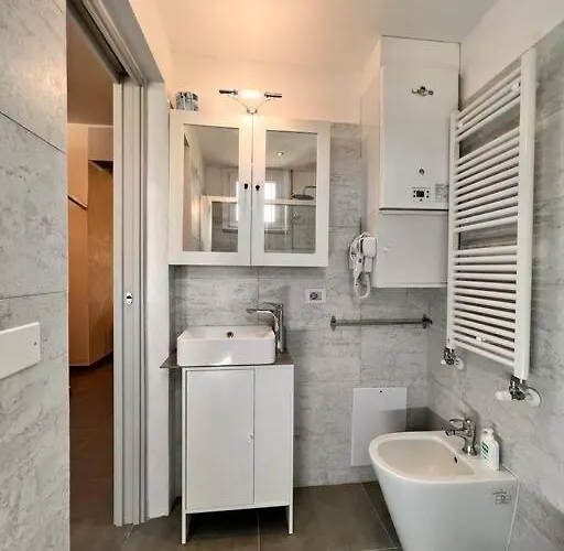 Riminese Vista Mare Apartamento *