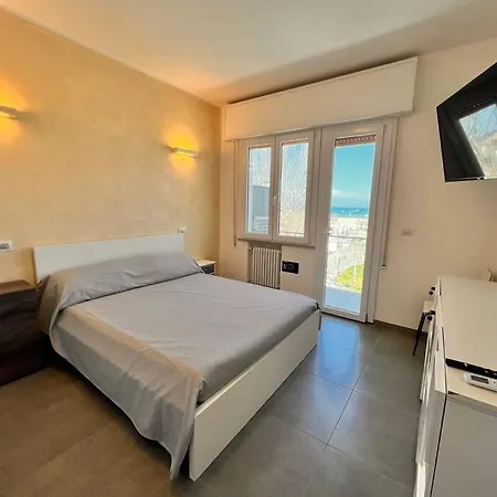 Riminese Vista Mare Apartamento